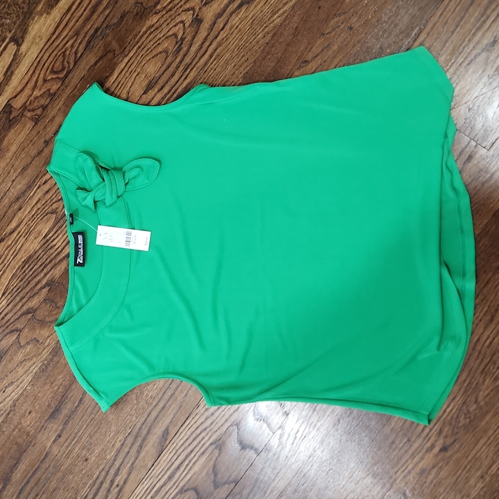 Kelly Green tank top